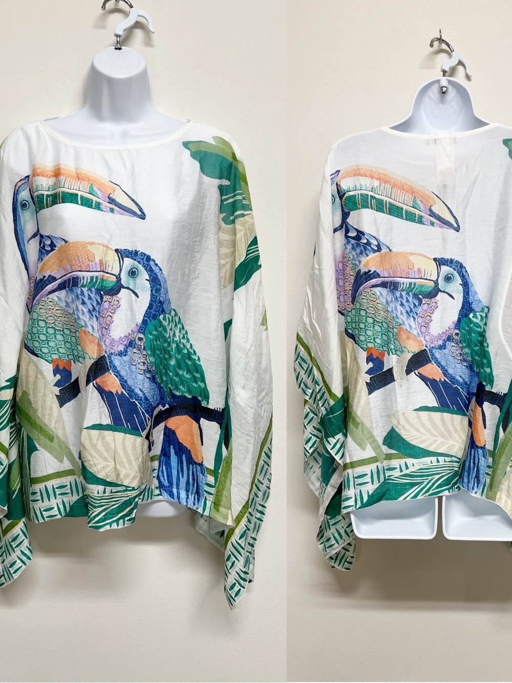 Chicos Womens Alabaster White Colorful Toucan Nana Island Motif Poncho Size S/M - Picture 5 of 11